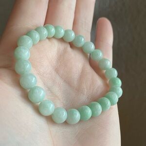 Certified Type A Jadeite Bracelet ~7mm Light Green